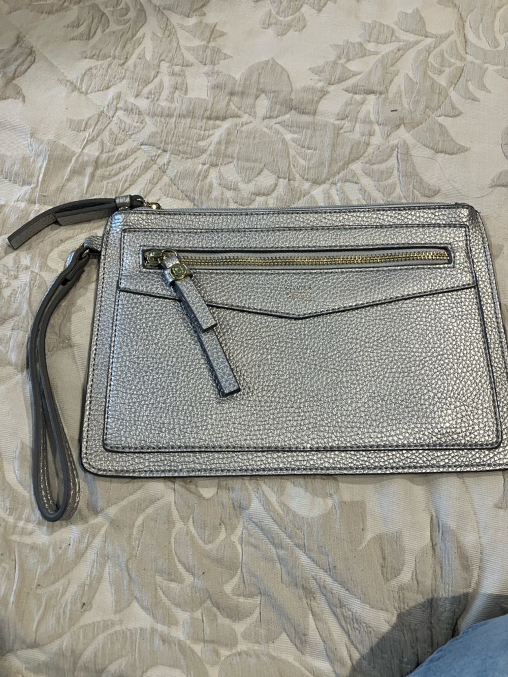Tutilo Metallic Silver Wristlet Clutch